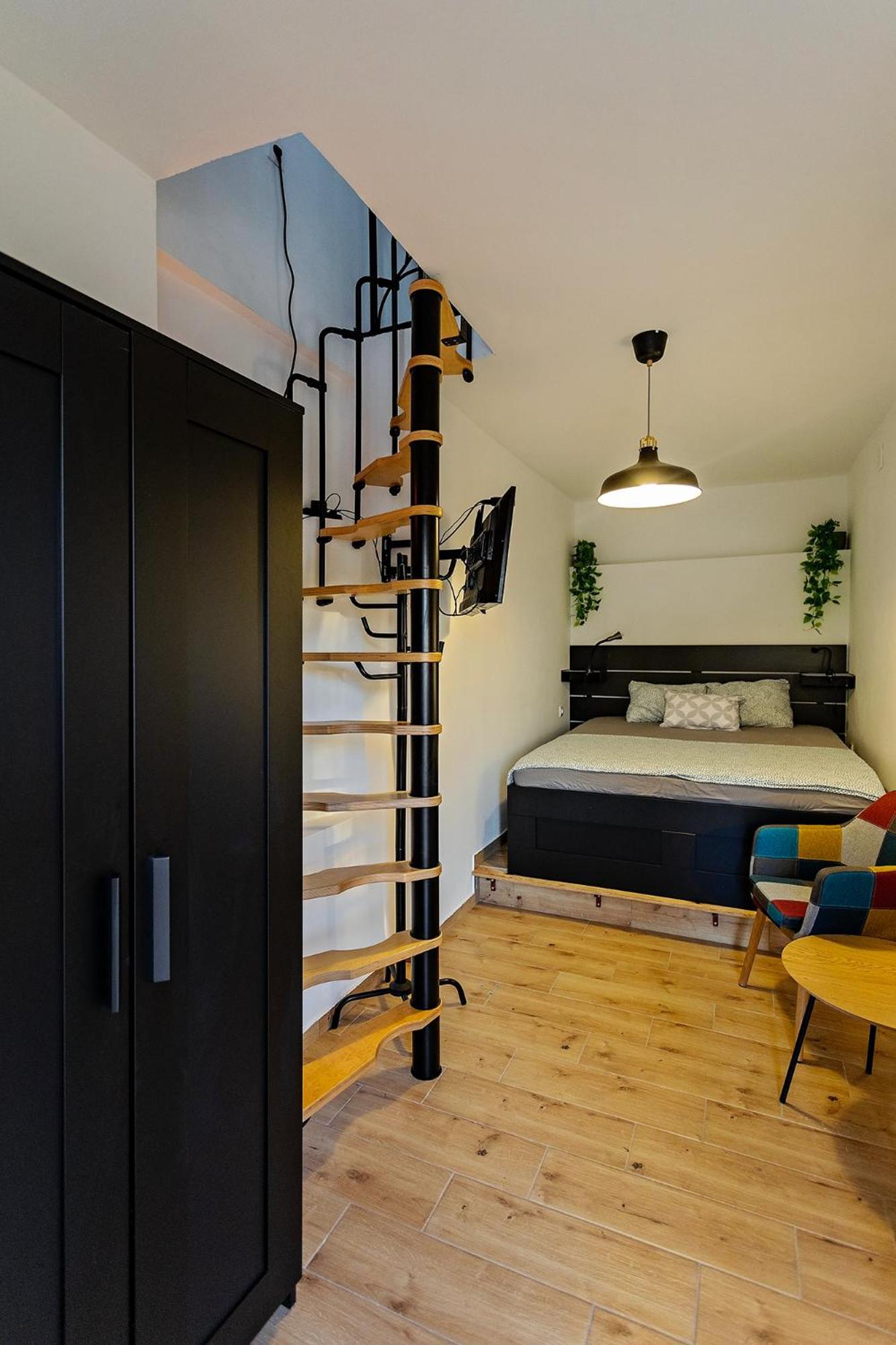 Renovated Skorin * Rogoznica (Sibenik-Knin)